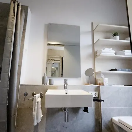 Barrierefreie Am Wasserturm Landau - Suedpfalz Апартаменты *