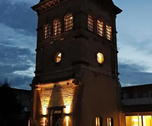 Barrierefreie Am Wasserturm Landau - Suedpfalz ランダウ・イン・デア・プファルツ