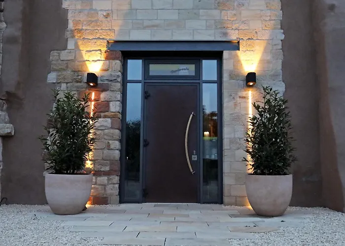 Barrierefreie Am Wasserturm Landau - Suedpfalz ランダウ・イン・デア・プファルツ