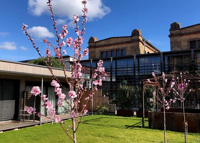 Barrierefreie Am Wasserturm Landau - Suedpfalz 朗道因德普法尔茨